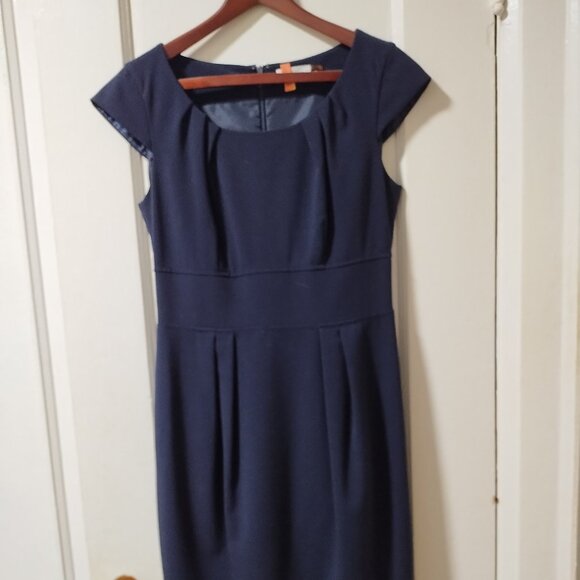 2/$40 Calvin Klein dark blue short sleeve dress - Picture 1 of 7